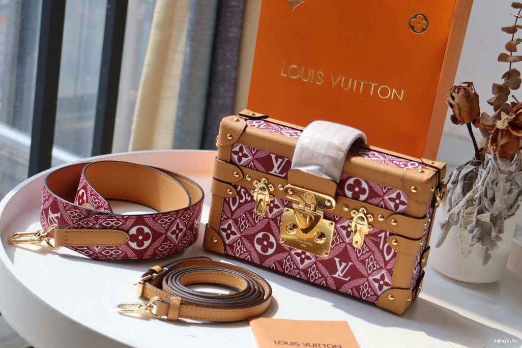 LOUIS VUITTON PETITE 1854 SINCE MALLE 0301
